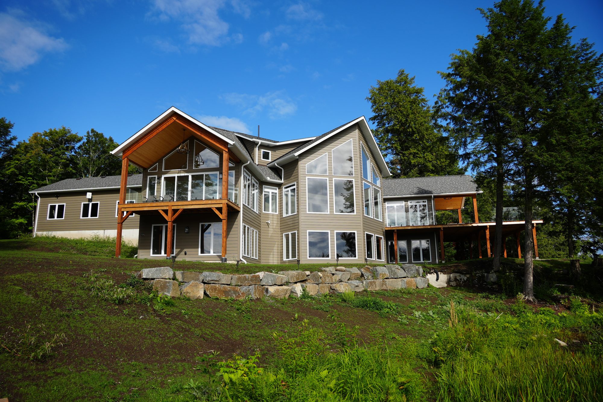 A custom lakefront home built by A&R Design Build