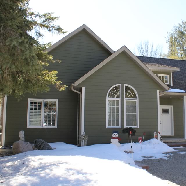 A finished A&R home in winter
